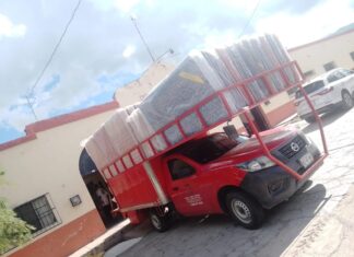 Cumple gobernador Alfonso Durazo compromiso con estudiantes de Granados