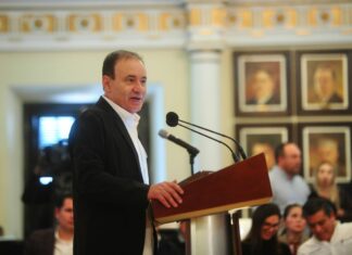 Presenta gobernador Alfonso Durazo plan de transporte para 2023