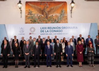 Participa gobernador Alfonso Durazo en ceremonia conmemorativa del 106 aniversario de la Constitución de 1917