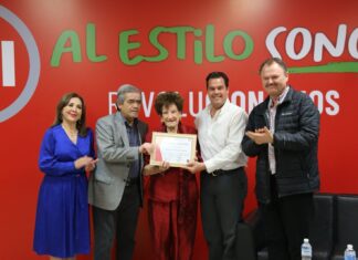 Gloria Galindo García es inspiración de lucha a favor de la mujer: Rogelio Díaz Brown