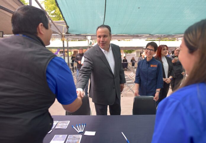 Vamos en Hermosillo por más y mejores empleos Toño Astiazarán (1)