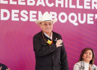 Gobernador Durazo garantiza educación para estudiantes Comca’ac con Telebachillerato en Desemboque