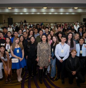 Proyecta Gobierno de Sonora impulsar talento de finalistas del Premio Estatal de la Juventud 2024