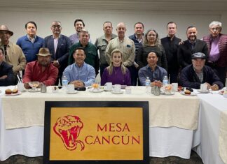 Diputada Ely Sallard destaca avances en vivienda durante su visita a la Mesa Cancún