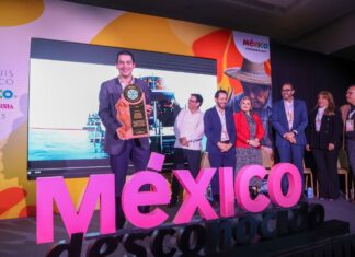 Gobernador Durazo es reconocido en Tianguis Turístico con modelo de turismo sustentable