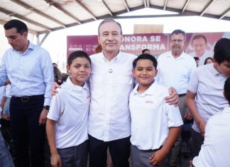 Compromiso cumplido: Gobernador Durazo avanza con entrega de uniformes gratuitos en 67 municipios