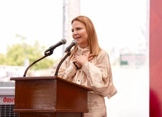 Gobernador Durazo y presidenta de DIF Sonora, Rocío Chávez, benefician a adultos mayores con el primer centro de asistencia pública