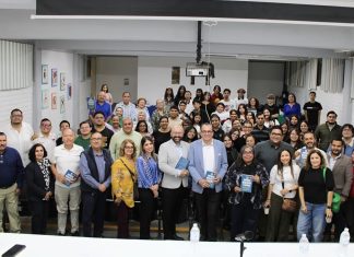 Éxito en la presentación del libro “La empresa resiliente y exitosa” en Conalep Nogales