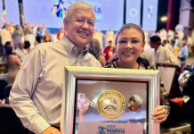 Recibe Elizabeth Araux el Premio Nacional de Educación en Ciencias de la Tierra