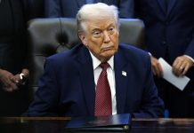 Amenaza Trump con arancel del 5% a México por incumplimiento del Tratado de Aguas