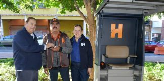 Equipa Toño Astiazarán a boleros con décadas en el oficio en Hermosillo