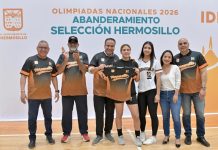 Abandera Toño Astiazarán a la selección más grande de Hermosillo que participará en la Olimpiada Nacional