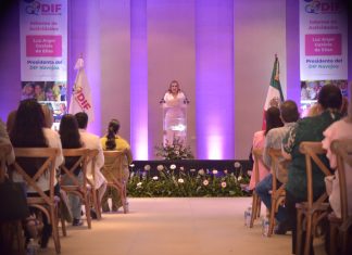 Rinde Luz Argel Gaxiola de Elías informe de DIF Navojoa lleno de logros innovadores y servicio humanitario