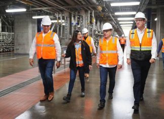 Gobernador Durazo convierte a Sonora en líder manufacturero en la frontera norte