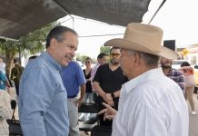 Beneficia Toño Astiazarán a vecinas y vecinos del norte con recarpeteo en calle Bernardo Reyes