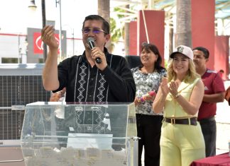 Es Abraham Ramírezx ganador de auto Chevrolet Traverse del Sorteo «Gana con tu Predial 2026» en Navojoa