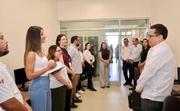 Beneficia gobernador Durazo a familias sonorenses con modelo de salud único en México