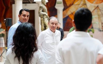 Gobernador Durazo profesionaliza a 350 mil sonorenses en inteligencia artificial con Microsoft