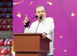 Gobernador Durazo beca a más de 600 atletas sonorenses y asegura su formación deportiva
