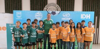 Inicia Toño Astiazarán la fiesta futbolera en Hermosillo con Mundialito H