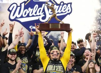 Los Cerveceros de Milwaukee conquistan su primera Serie Mundial