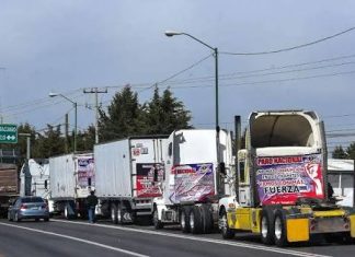 Transportistas de Sinaloa se unen al paro nacional para exigir mayor seguridad y tarifas justas