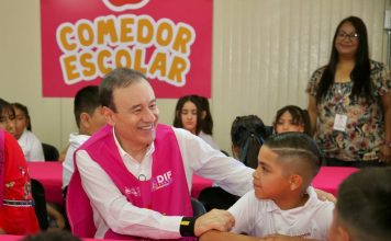 Garantiza Durazo alimentación escolar para estudiantes de Sonora; entrega más de 12.8 millones de raciones este año